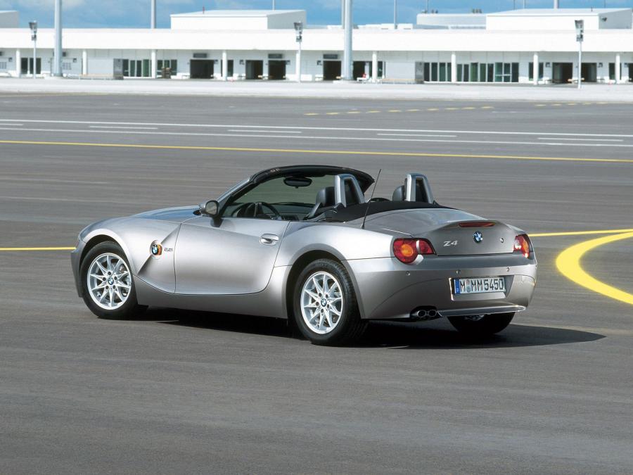  BMW Z4 2 2i Roadster 2003 года  (фото 2 из 2)